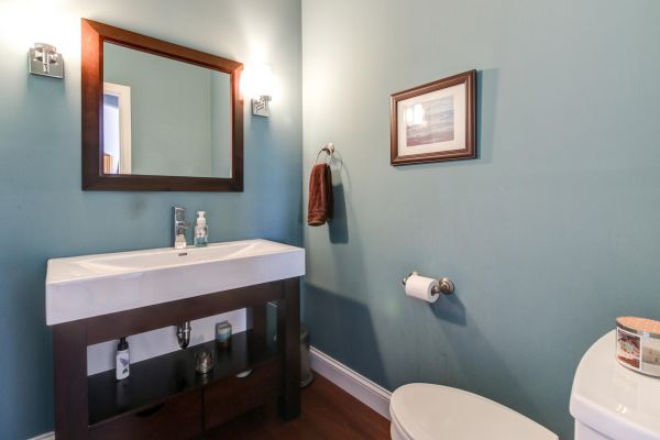 Cost of Powder Room Construction in Santa Cruz